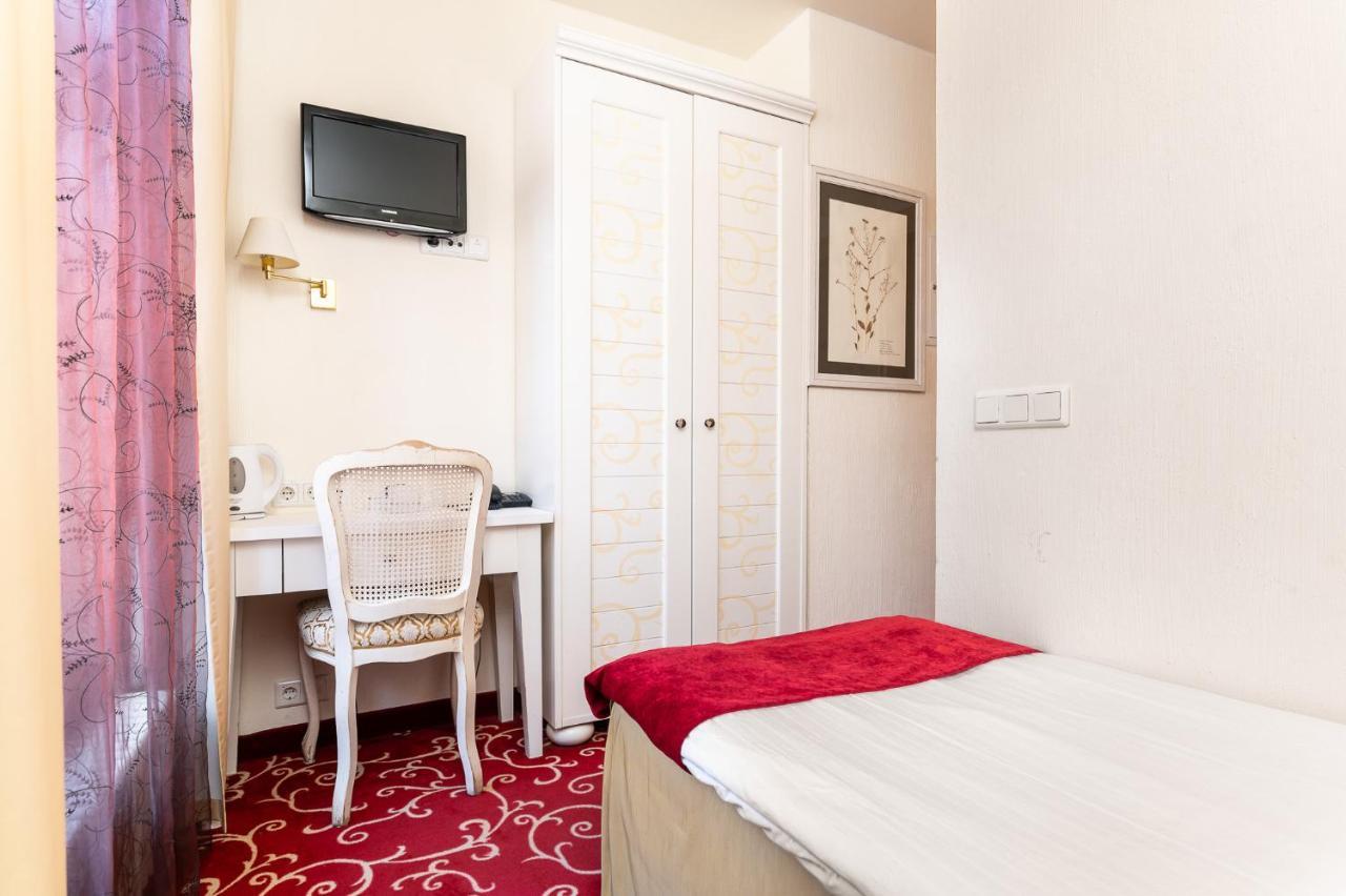 Meriton Old Town Garden Hotel Talin Exterior foto