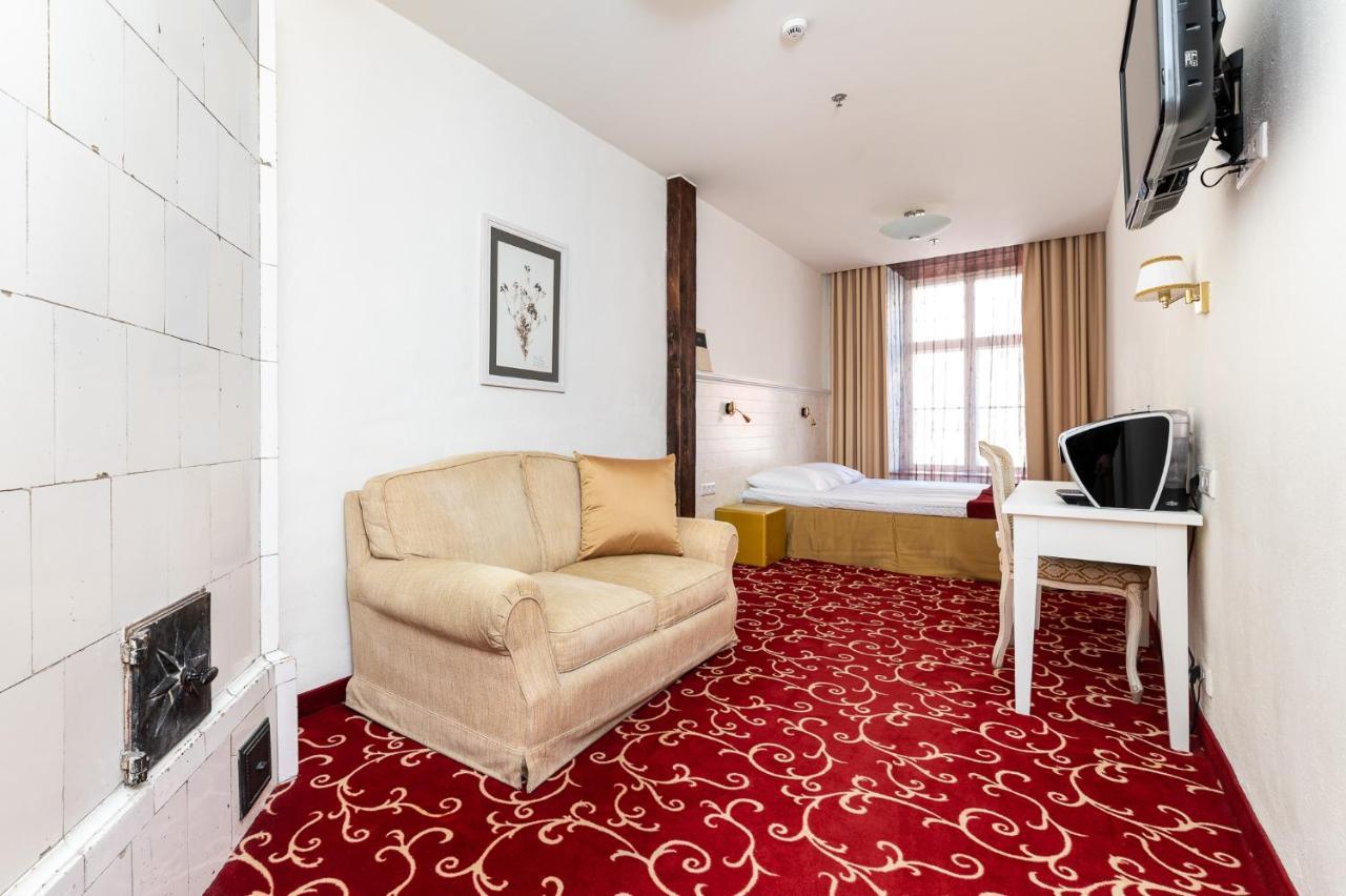 Meriton Old Town Garden Hotel Talin Exterior foto