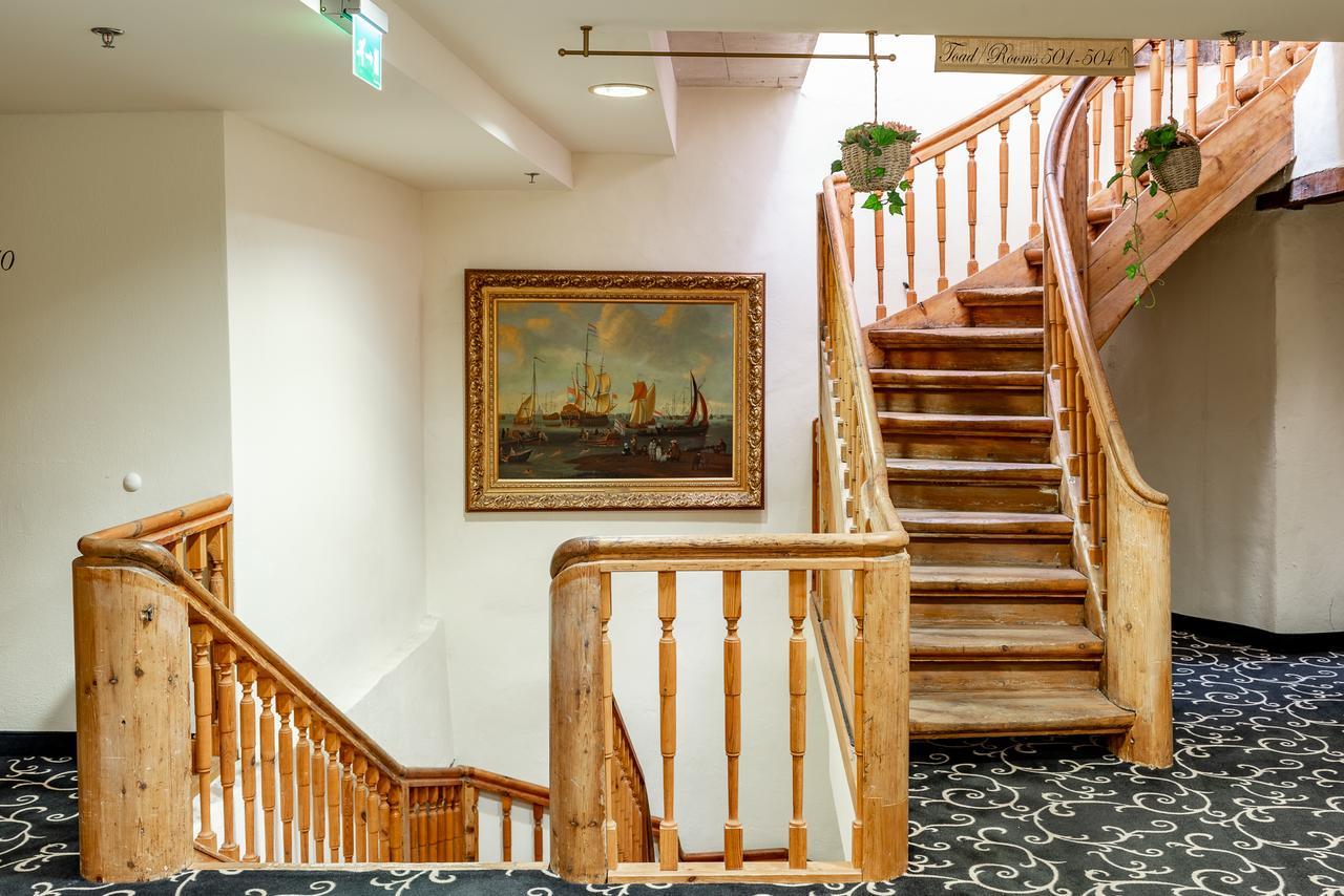 Meriton Old Town Garden Hotel Talin Exterior foto