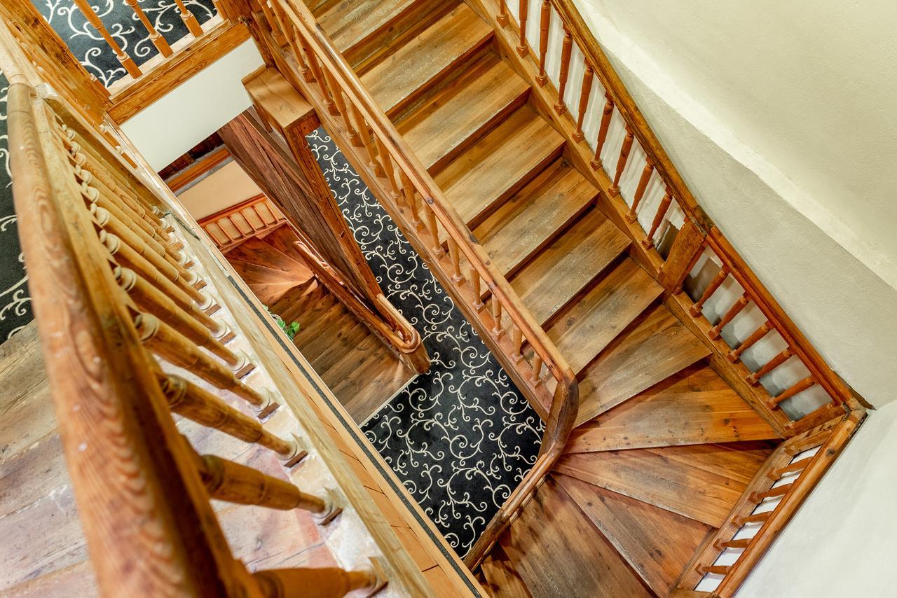 Meriton Old Town Garden Hotel Talin Exterior foto