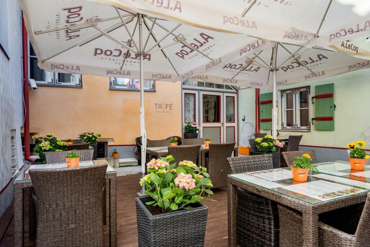 Meriton Old Town Garden Hotel Talin Exterior foto